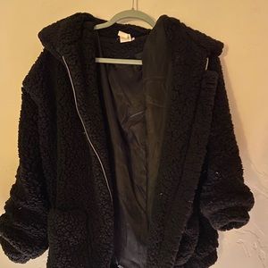 Oversized sheerling coat